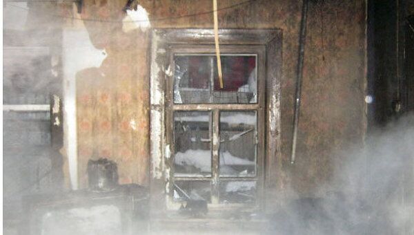 Пожар двухквартирного жилого дома в переулке Бориса Катышева в Омске 
