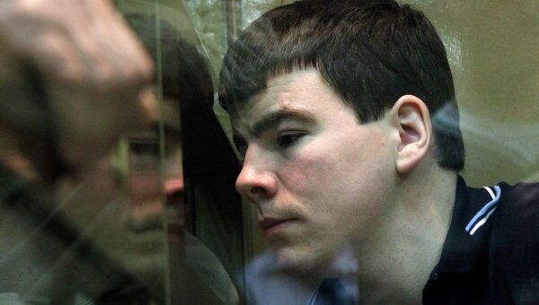 Никита Тихонов, обвиняемый в убийстве адвоката Станислава Маркелова и журналистки Анастасии Бабуровой, в Мосгорсуде.