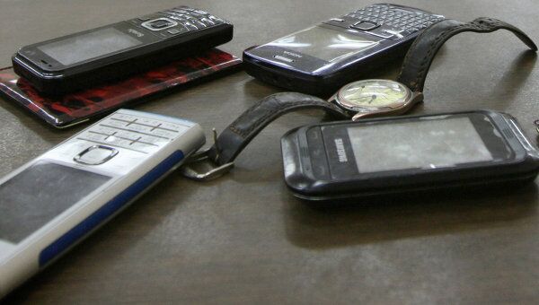 Мобильные телефоны. Архив