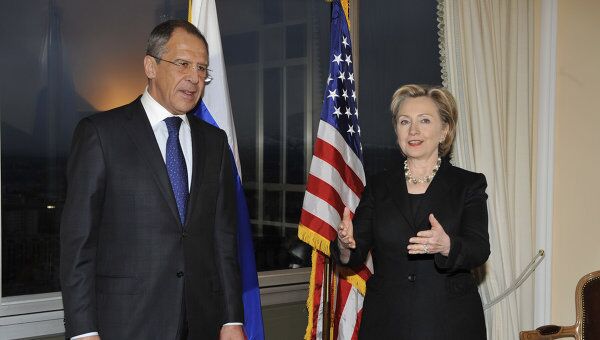 Встреча глав внешнеполитических ведомств России и США Сергея Лаврова и Хиллари Клинтон в Женеве. Архив
