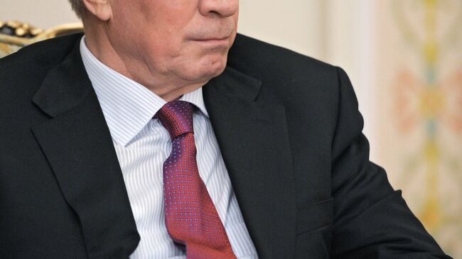 Встреча Владимира Путина и Николая Азарова в Ново-Огарево