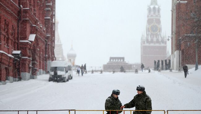 Снегопад в Москве. Архивное фото