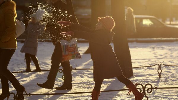 Зимний отдых горожан в Санкт-Петербурге, архивное фото