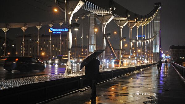 Дождливая погода в Москве. Архивное фото