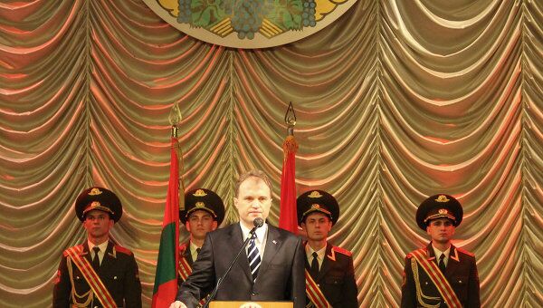 Инаугурация президента Приднестровья Евгения Шевчука. Архив