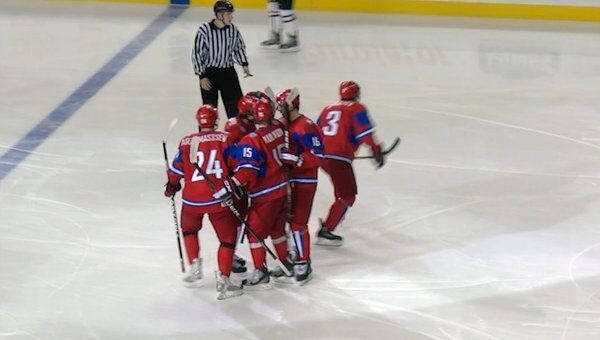 Сборная России по хоккею всухую обыграла команду Латвии
