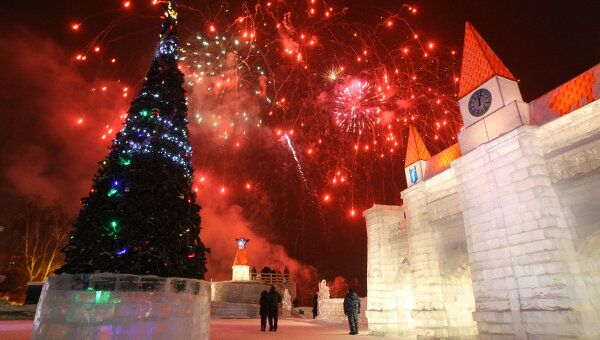 Ледовый городок открылся в Новосибирске