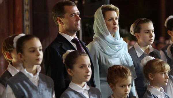 Президент РФ Д.Медведев на Рождественской службе в храме Христа Спасителя