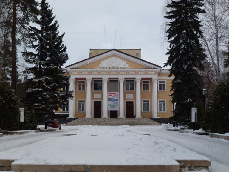 Родина плутониевого заряда: закрытый челябинский город Озерск