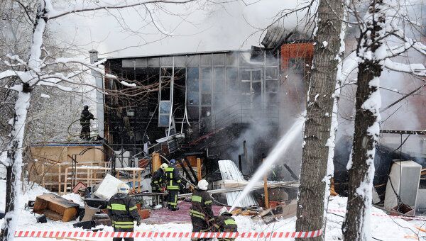 Из сгоревшего ресторана в Москве пытались украсть терминал оплаты