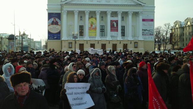 Льготники Казани вышли на митинг за отмену ограничений по проездному