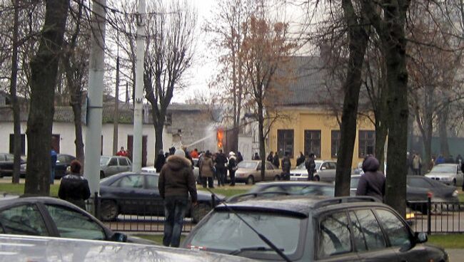 Заброшенный дом сгорел в центре Бреста