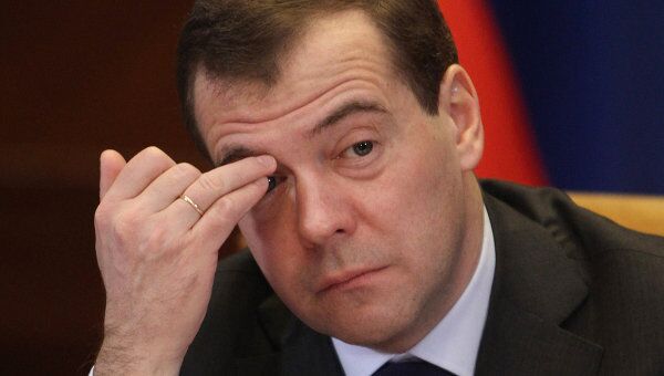 Д.Медведев проводит совещание в Горках. Архив