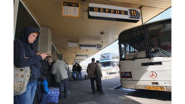 Проезд в наземном транспорте в Подмосковье подорожает на 2 рубля с 2010 года