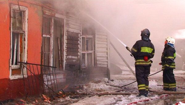 Пожар на складе в Останкинском парке тушили 12 расчетов