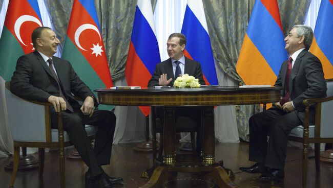 Президенты Д.Медведев, С.Саргсян и И.Алиев встретились в Сочи