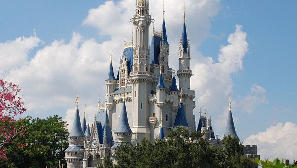 Замок Золушки — официальный символ парка Disney World