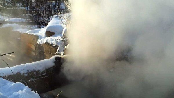 В Переславле-Залесском лопнула теплотрасса. Видео с места аварии