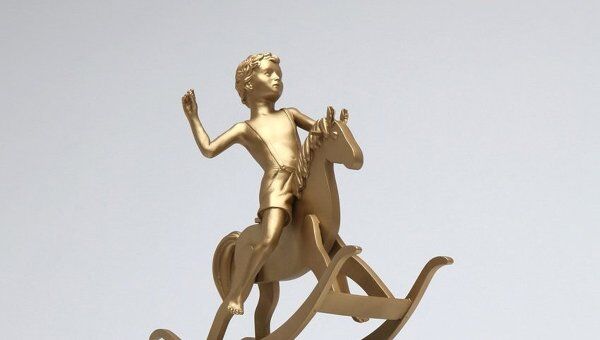 На Трафальгарской площади появится скульптура мальчика на лошадке