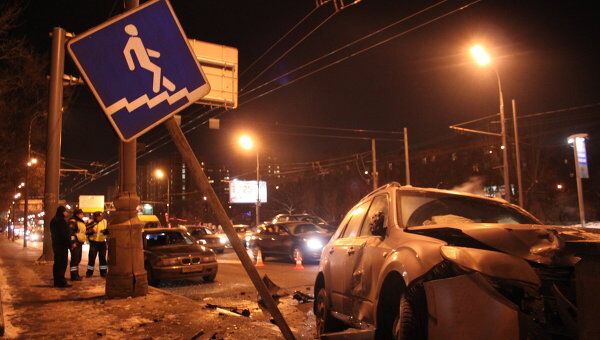 Три человека пострадали в крупном ДТП на юго-востоке Москвы