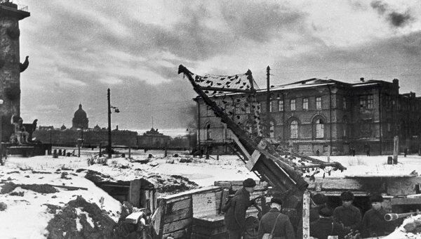 Защите Ленинграда в дни блокады