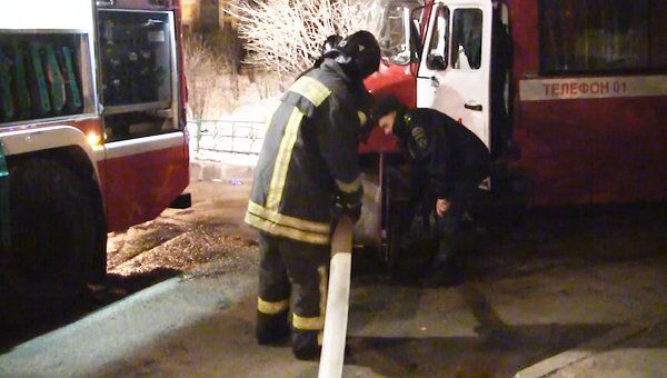 Из горящей квартиры в Новокосино спасли четверых человек, один погиб