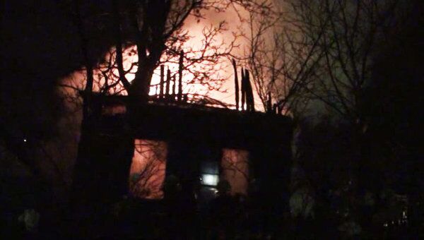 Частный дом сгорел дотла в подмосковном Толстопальцево