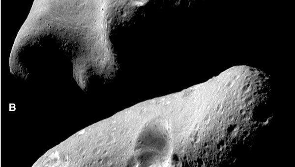 Астероид Эрос на снимках с зонда NEAR