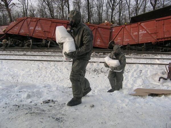  В Сумской области возле села Скряговка сошли с рельс 27 вагонов