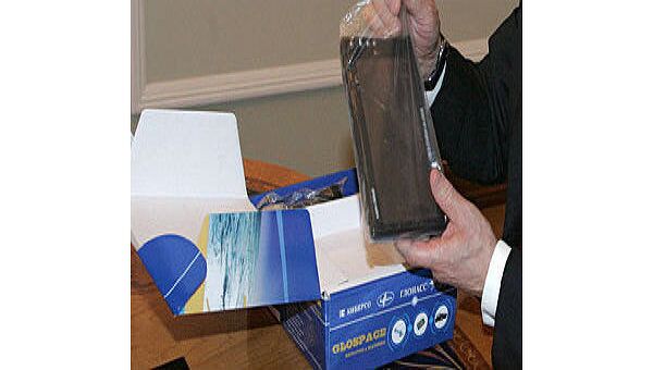 АФК Система в 2010 году начнет выпуск чипов ГЛОНАСС для мобильников