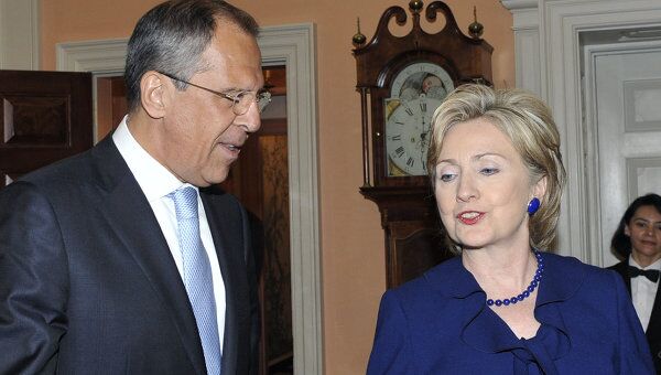 Министр иностранных дел РФ Сергей Лавров и Госсекретарь США Хиллари Клинтон