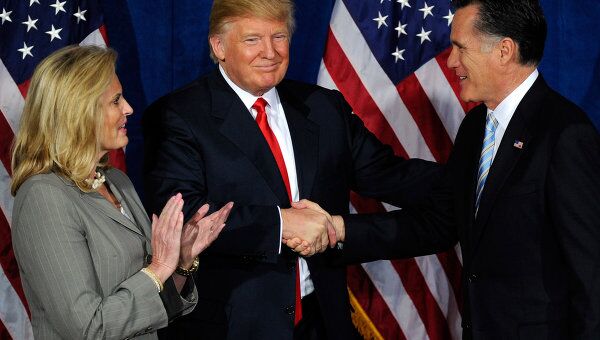 Миллиардер Трамп поддержал Ромни на президентских выборах в США