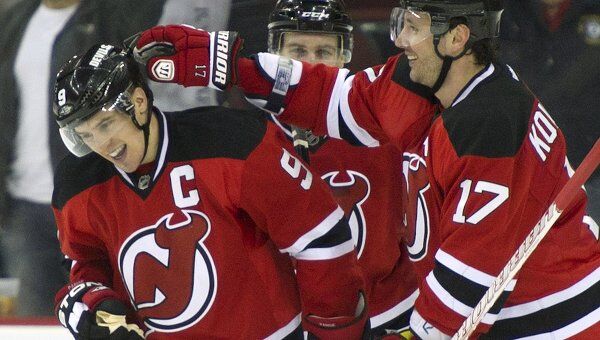 Три передачи Ковальчука помогли Нью-Джерси победить Монреаль в НХЛ