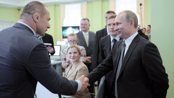 Встреча Владимира Путина с Корпусом наблюдателей за выборами Президента РФ 2012 года