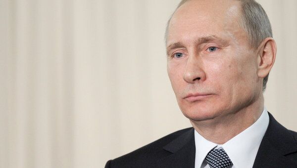 Путин посвятил новую программную статью демократии и госстроительству
