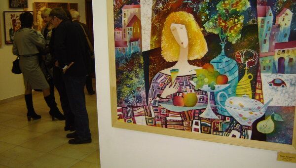 Гармония живописи и поэзии на выставке Возвращение к свету в Белгороде