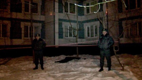 Школьник выбросился с 17-го этажа в Москве