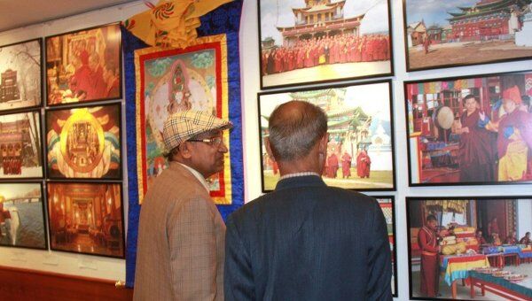 Открытие выставки Буддизм в России в Дели