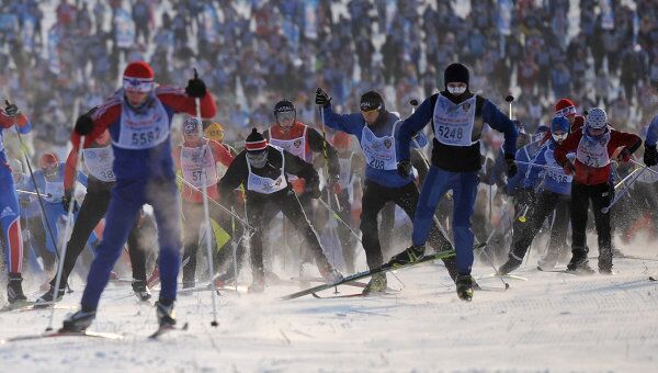 Участники 30-й Всероссийской массовой лыжной гонки Лыжня России - 2012