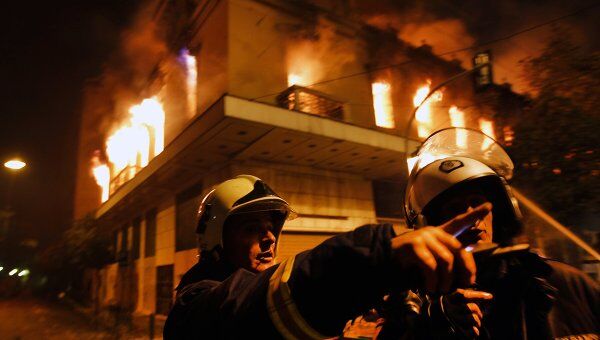 Более 40 поджогов зарегистрированы при беспорядках в Афинах