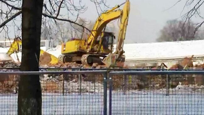 На севере Москвы продолжается снос стадиона Динамо