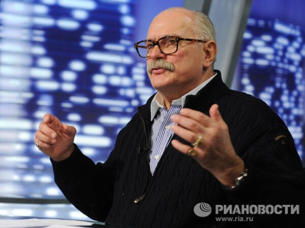 Дебаты между доверенными лицами кандидатов в президенты РФ Дебаты между доверенными лицами кандидатов в президенты РФ