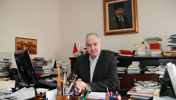 Директор турецкого Центра ближневосточных стратегических исследований (ORSAM) Хасан Канболат