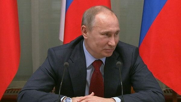 Путин просит организаторов акции 23 февраля согласиться с мэрией Москвы