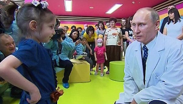 Маленькая пациентка онкоцентра напомнила Путину о невыполненном обещании