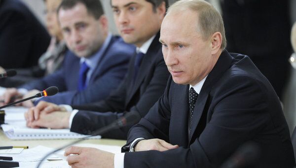 Премьер-министр РФ В.Путин провел совещание по вопросу демографической политики и модернизации здравоохранения