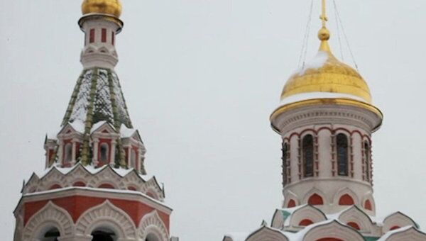 Православные христиане отмечают праздник Сретения Господня 