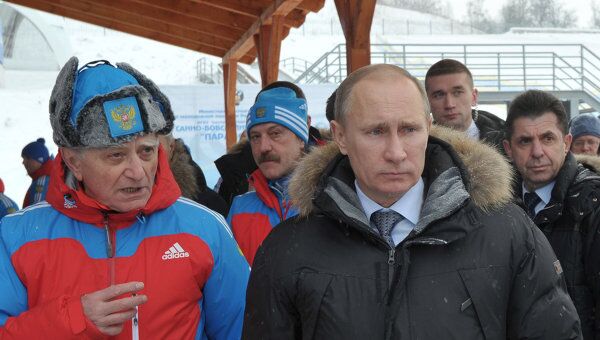 Владимир Путин и Александр Шахназаров (справа налево)
