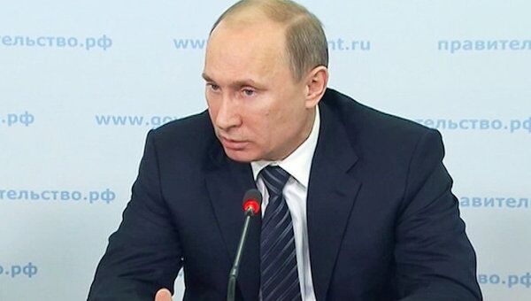 Путин потребовал разработать четкий механизм контроля расходов ОПК