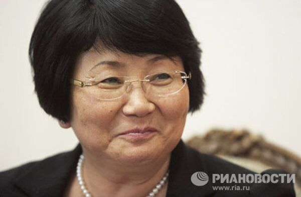 Президент Киргизии Роза Отунбаева